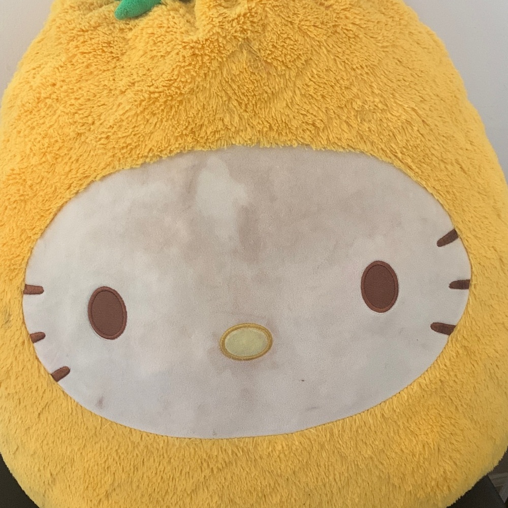 Hello kitty pineapple squishmallow